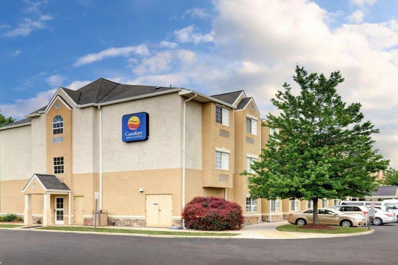 Hotel Spark By Hilton Dulles Airport 2*