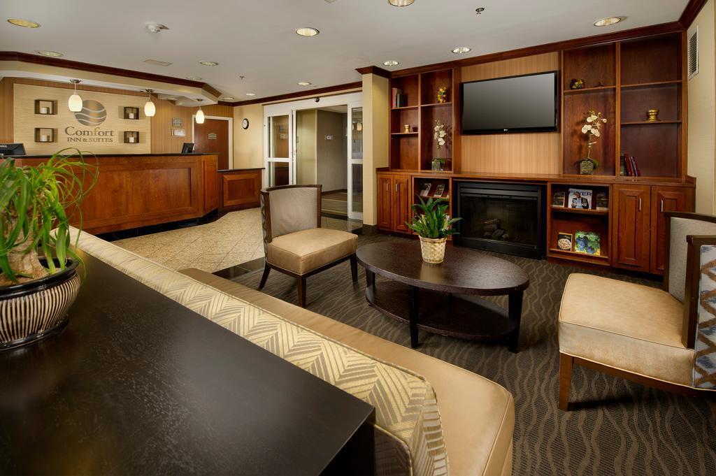 Spark By Hilton Dulles Airport Hotel