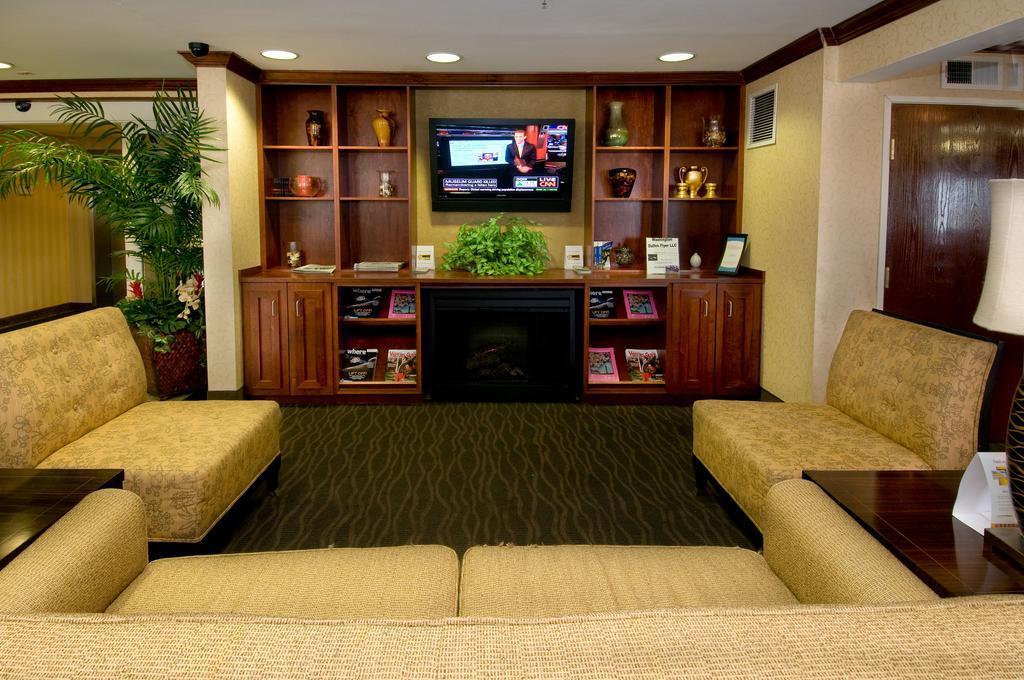 Spark By Hilton Dulles Airport Hotel Sterling