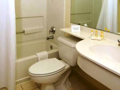 Hotel Spark By Hilton Dulles Airport