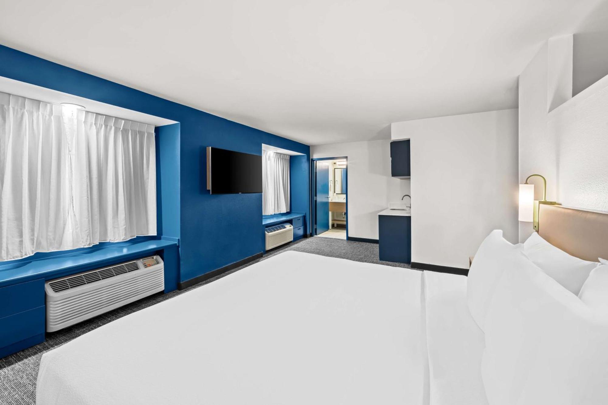 Spark By Hilton Dulles Airport 2* Sterling