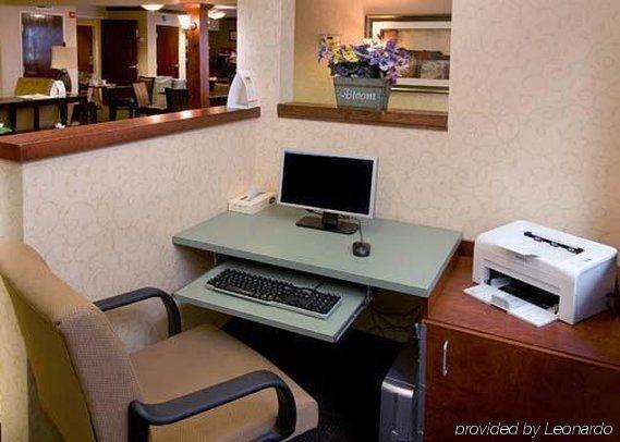 Hotel Spark By Hilton Dulles Airport Sterling