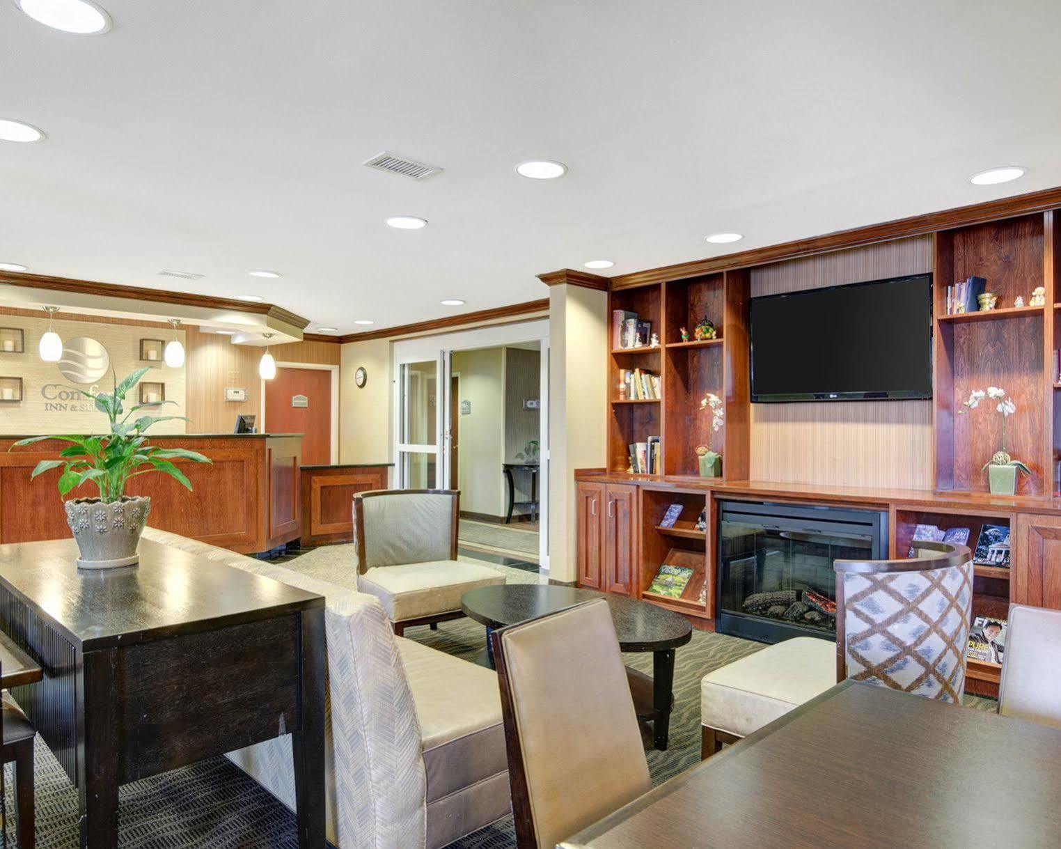 Spark By Hilton Dulles Airport 2* Sterling